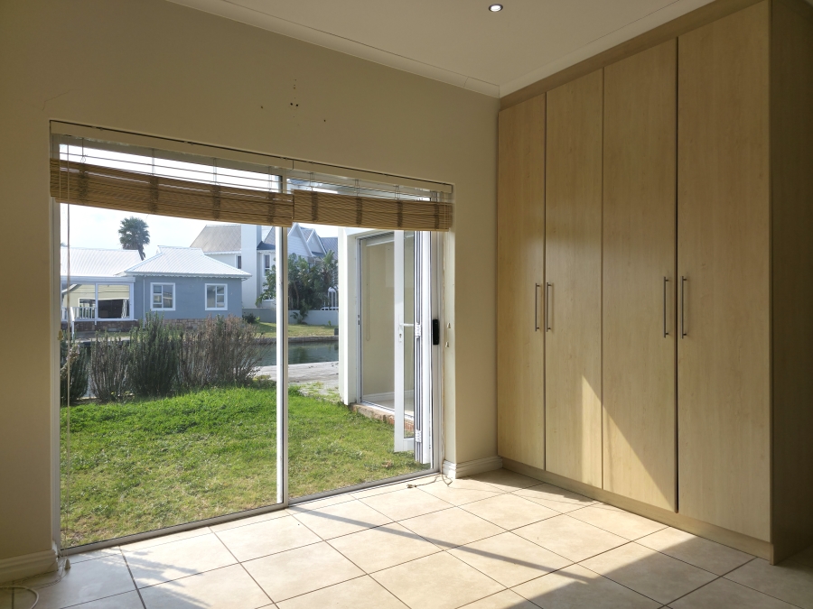 3 Bedroom Property for Sale in Marina Martinique Eastern Cape